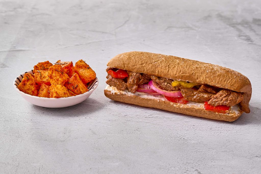 ساندوتش لحم بالفلفل والبطاطس